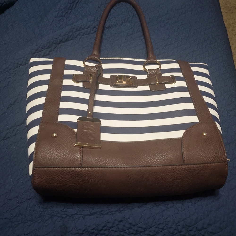 Concealed carry purse